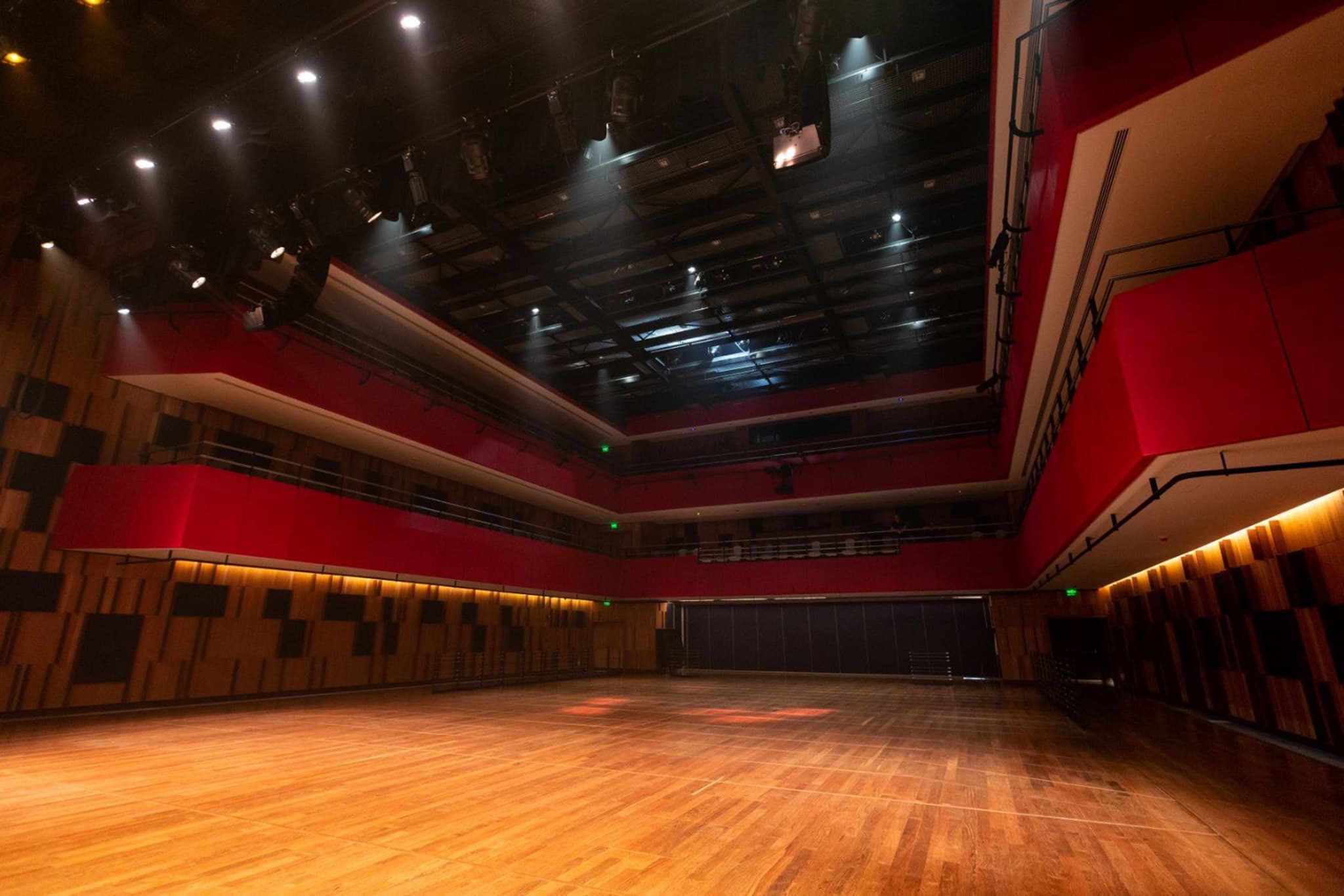 TEATRO B32 FARIA LIMA